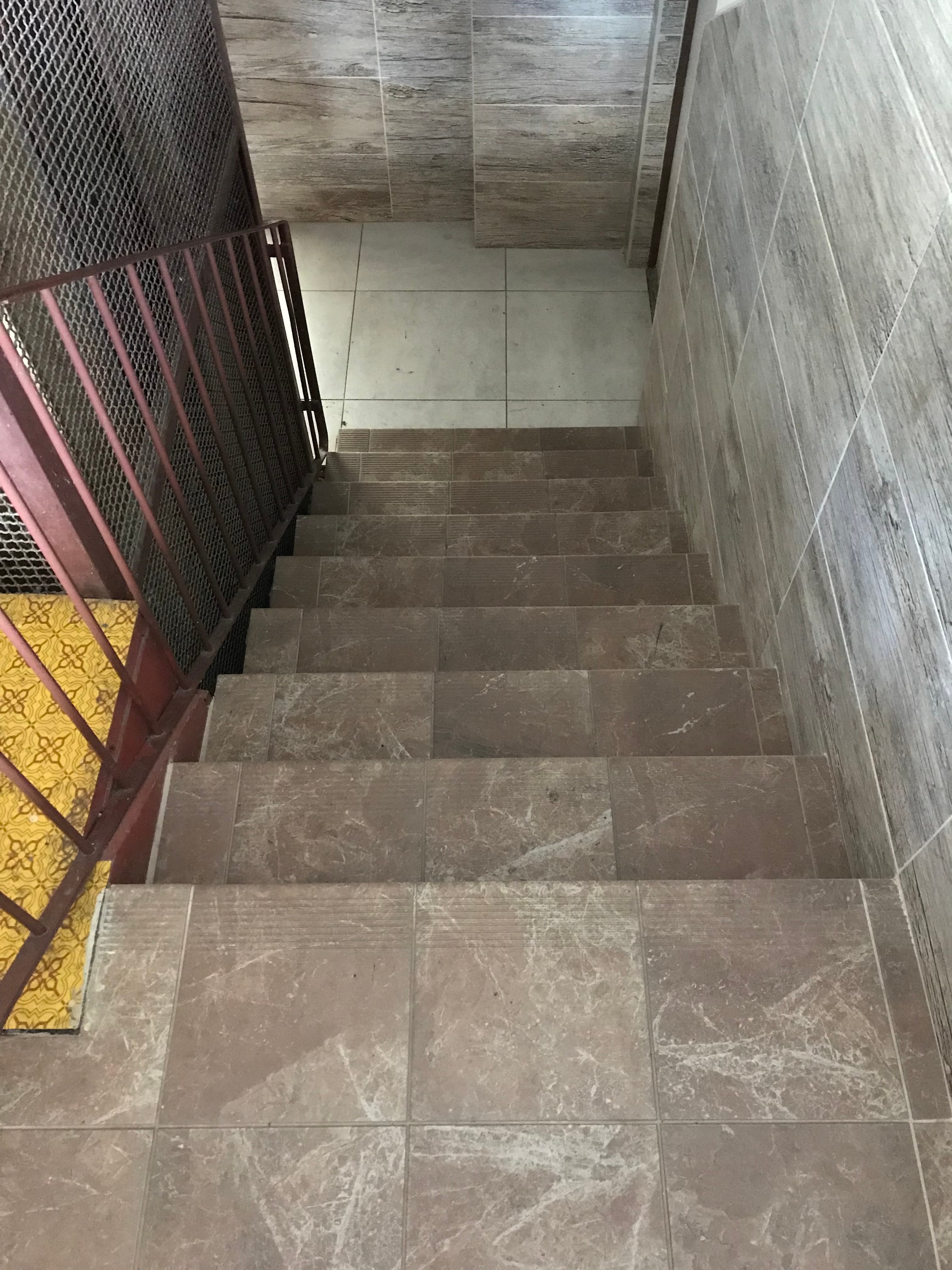 Obnova schodísk a spoločných priestorov - Bytový dom - Snina - fotka 42