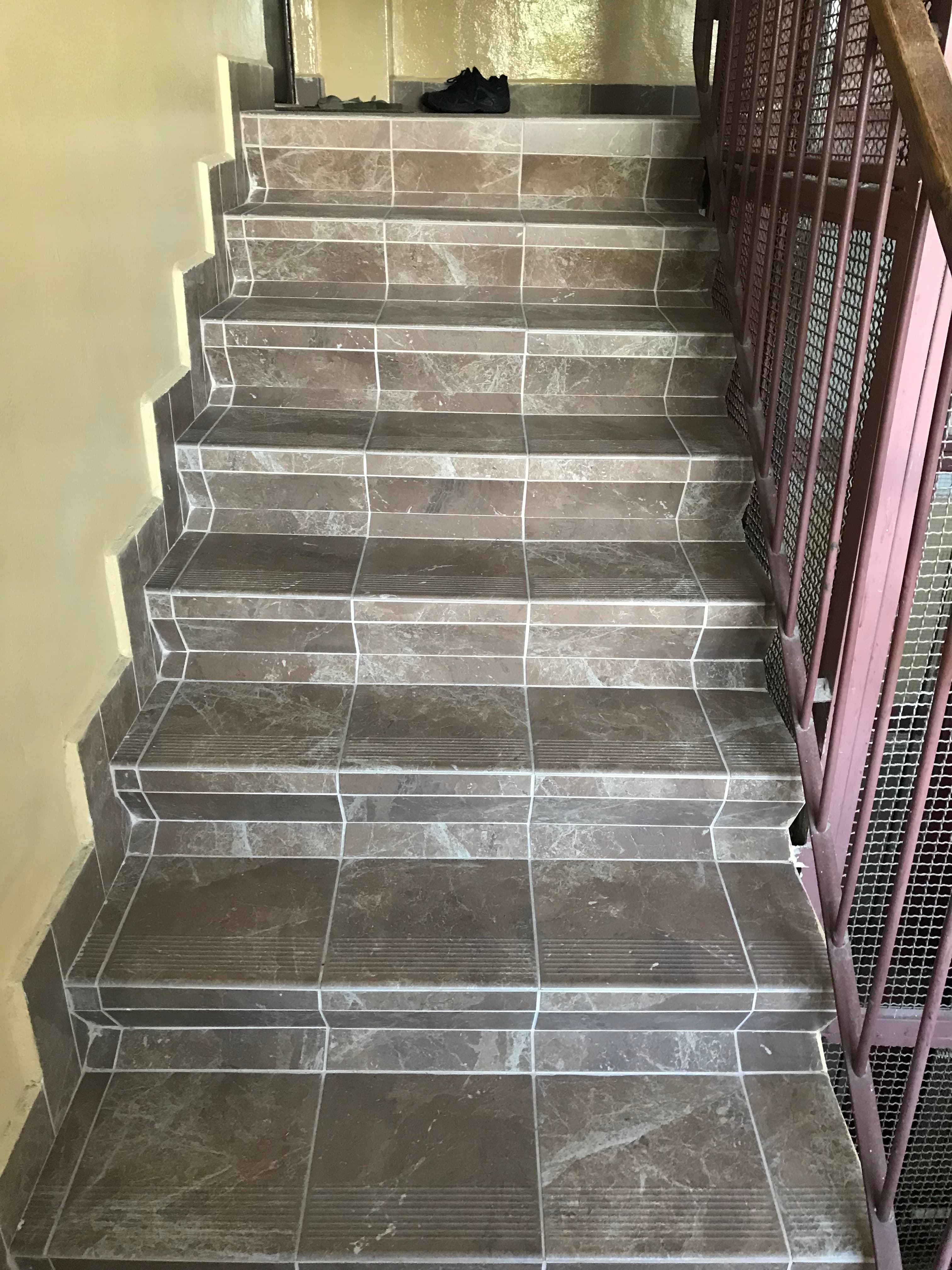 Obnova schodísk a spoločných priestorov - Bytový dom - Snina - fotka 21