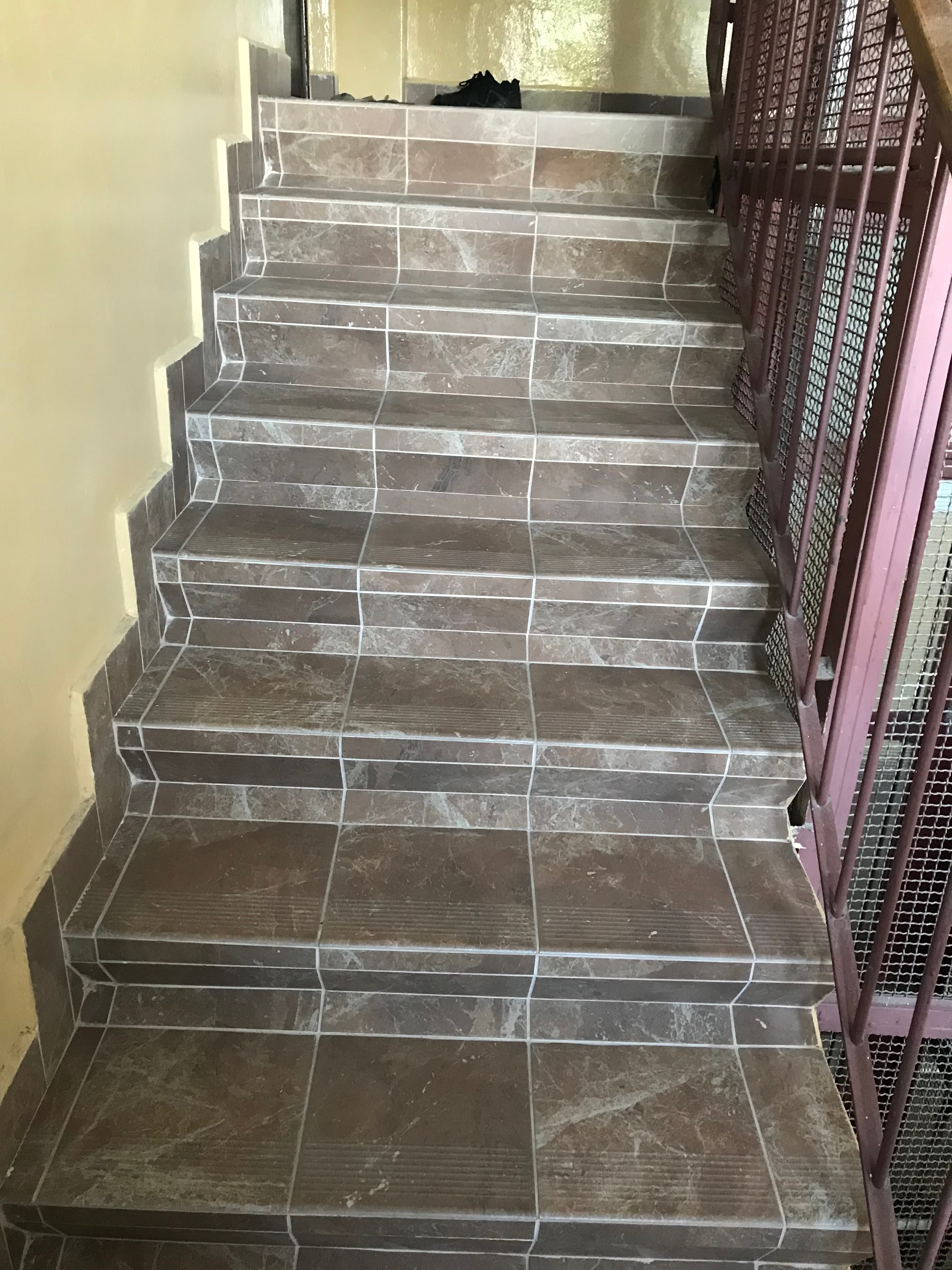 Obnova schodísk a spoločných priestorov - Bytový dom - Snina - fotka 20