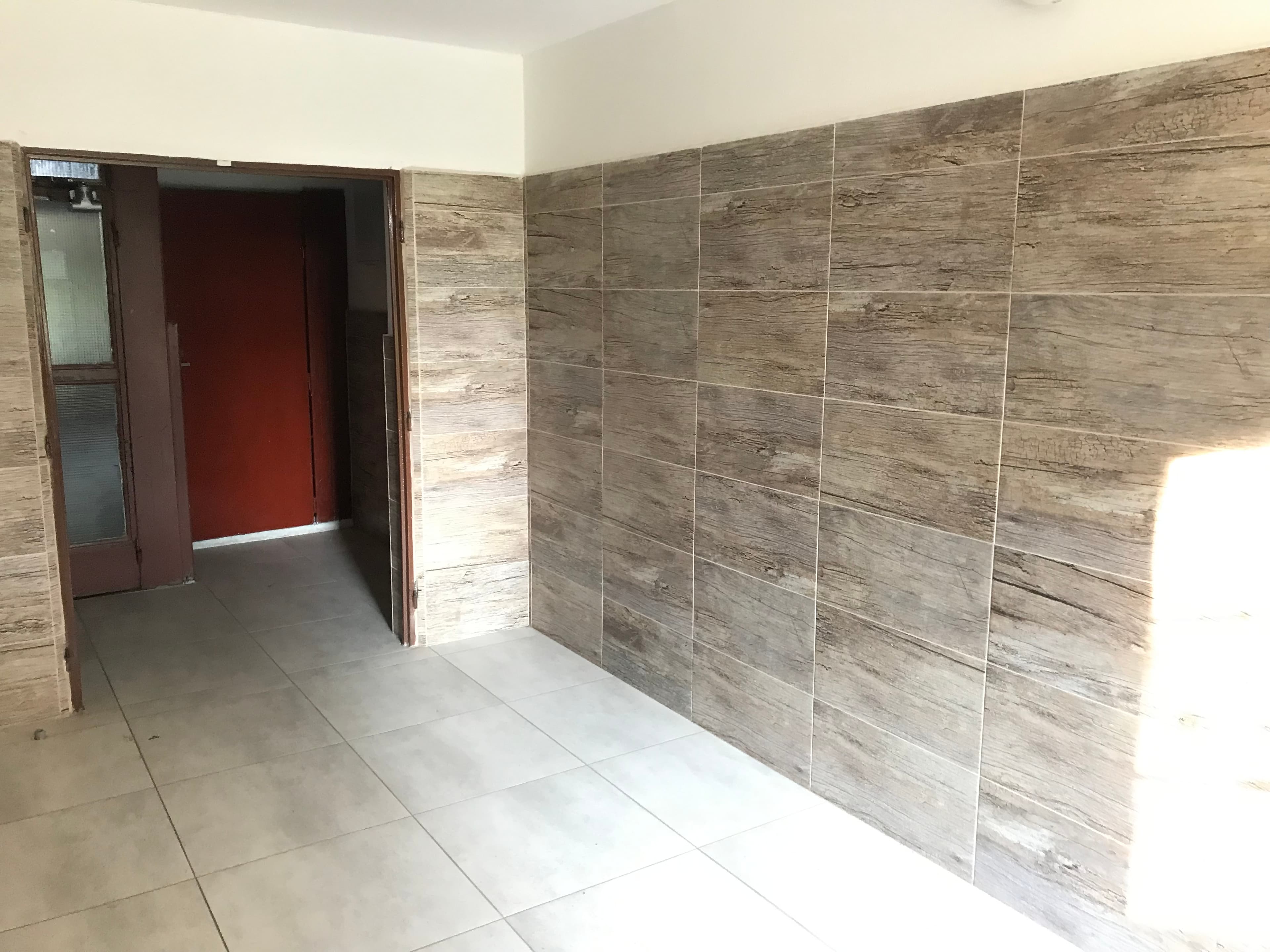 Obnova schodísk a spoločných priestorov - Bytový dom - Snina - fotka 9