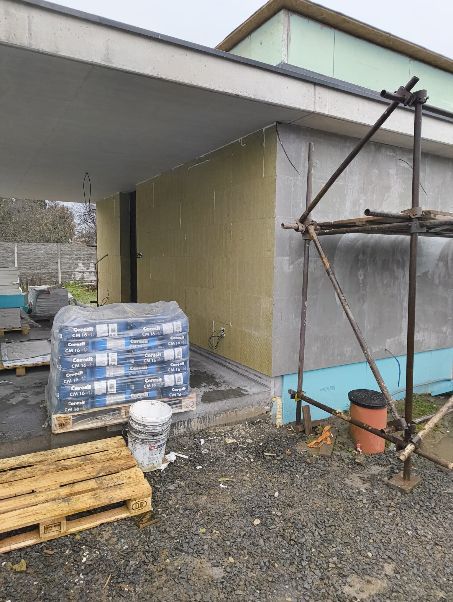 Zateplenie rodinného domu - Michalovce - fotka 12