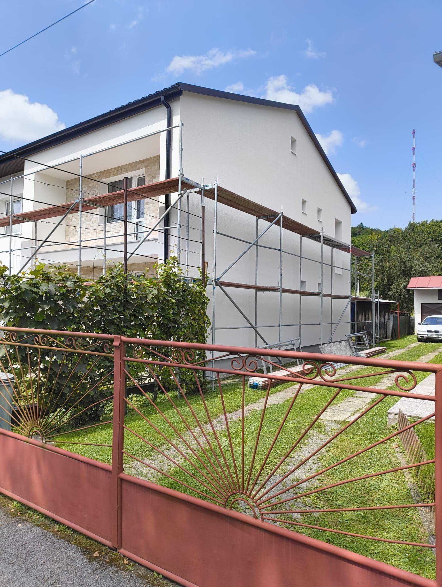 Zateplenie rodinného domu (projekt Obnov dom) - Stakčín - fotka 3